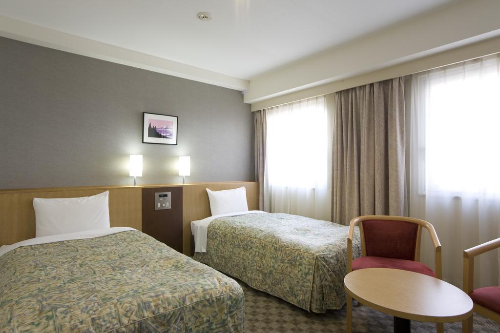 Unizo Inn Tokyo Asakusa Екстер'єр фото